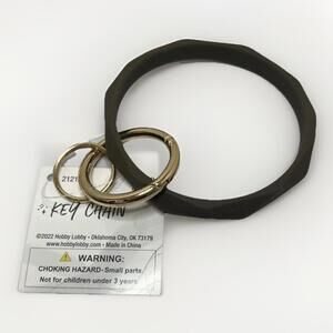 Silicone Bracelet Keychain Circle Loop Wristlet Key Ring Bangle Unisex Keychain